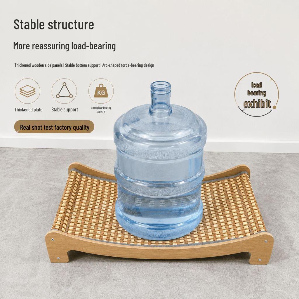 Rattan Woven Cooling Mat for Cats and Dogs - Breathable, Scratch-Resistant Pet Bed and Lounge Chair.