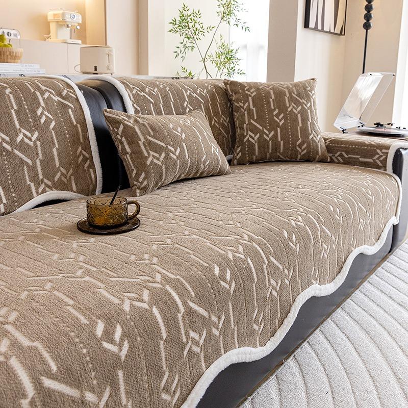 

Alien Edge Chenille Slipcover Four Season Universal Seat Cushion Sweat Absorbing Breathable Non Slip Sofa Cover Home Protective Mat Machine Washable 45*45 pillowcase