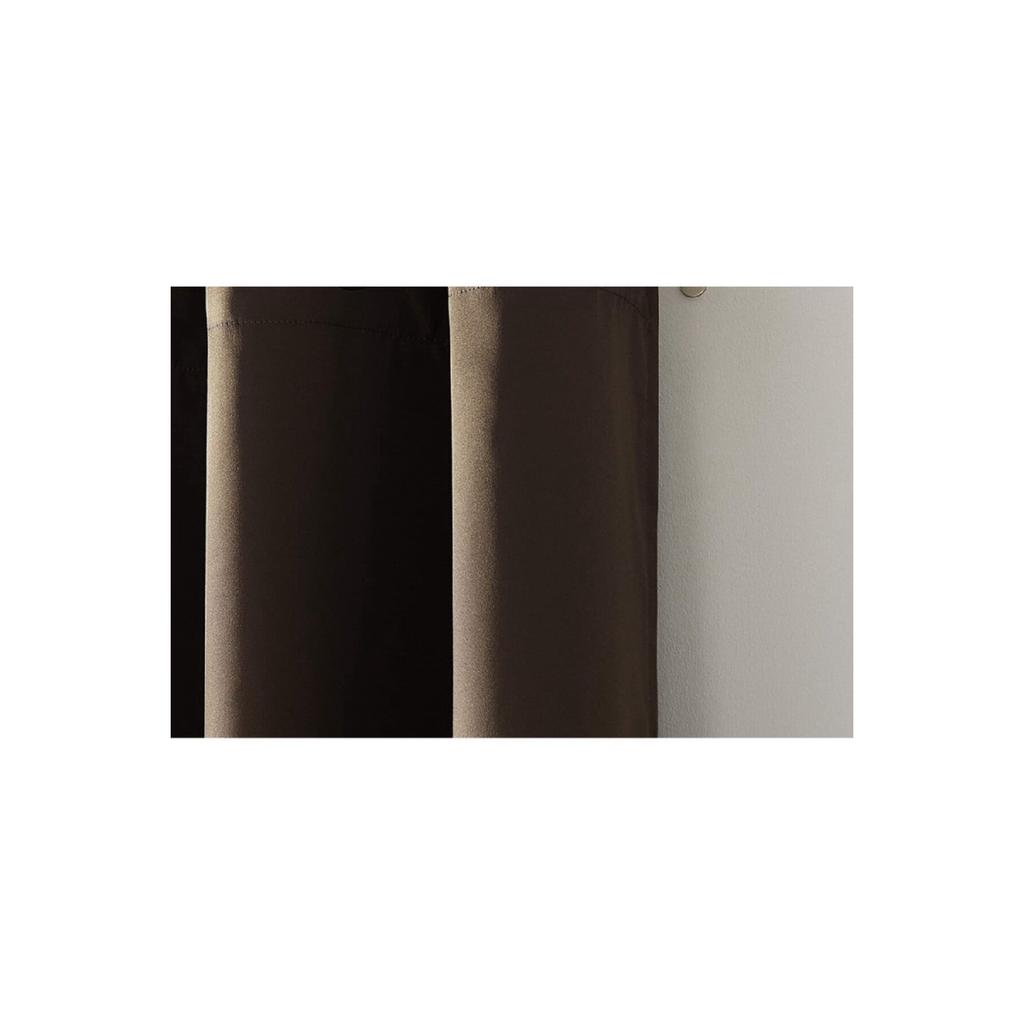 Czarna, 100% wyładowcza zasłona zaciemniająca Nowy katalog sezonowy Produkt licencjonowany Certyfikat ISO Płaskie płaskie bez włosia