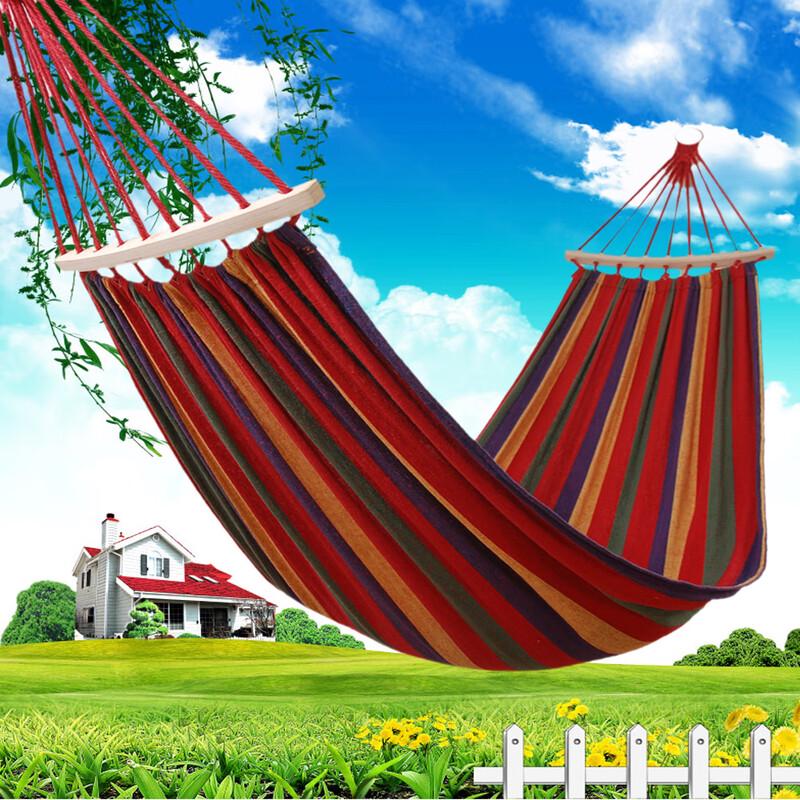 Outdoor Canvas Hammock with Curved Spreader Bar