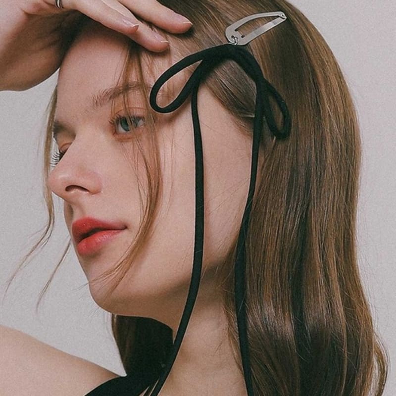 

J.Lauren Black Ribbon Tie Hair Pin H01390 single type