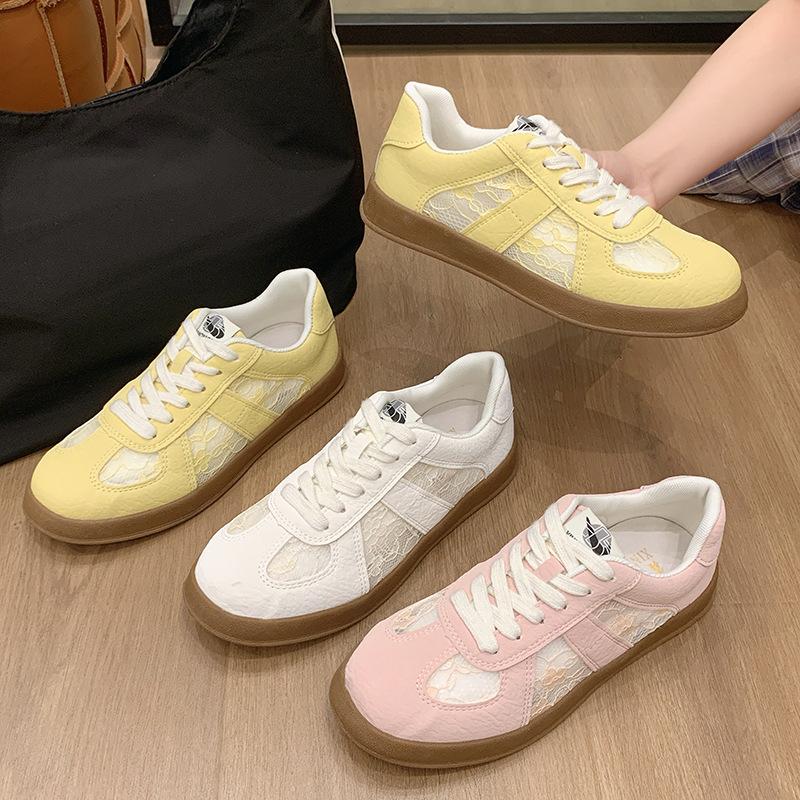 Faux leather lace German training shoes women's 2025 summer new Korean version of platform muffin color matching lace-up casual sports shoes