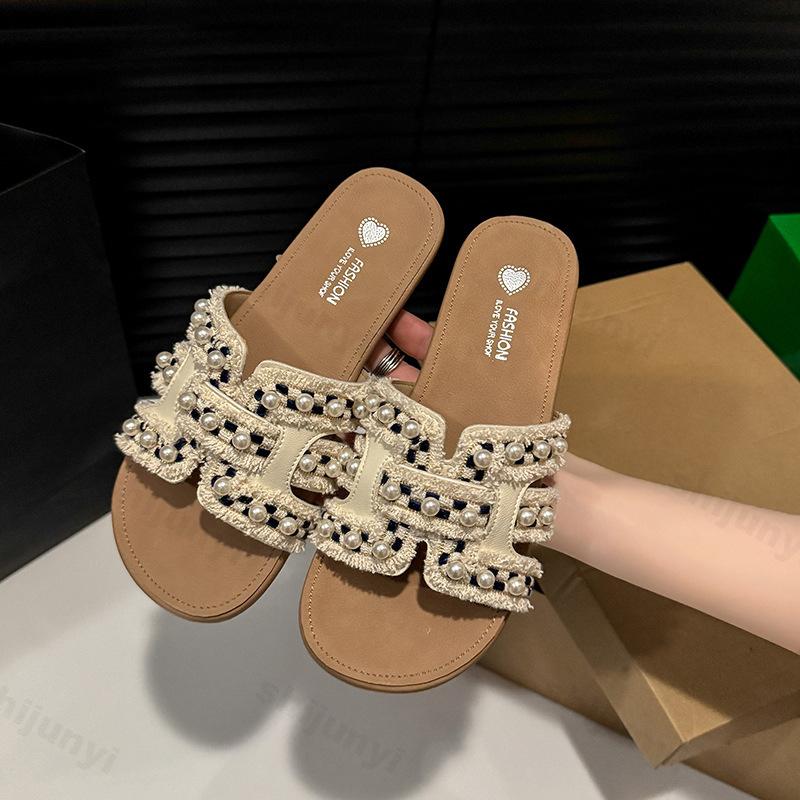 Ciabatte Estive da Donna 2026 Eleganti Ciabatte Piatte Fondo Morbido Sandali da Spiaggia Esterni con Perle Ciabatte Casual alla Moda Zapatos Mujer