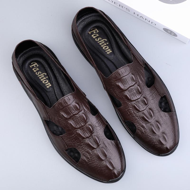 Classic Leather Mens Sandals Outdoor Handmade Men Sandaly New Hollow Out Man Beach Leather Shoes Breathable male Summer Flats
