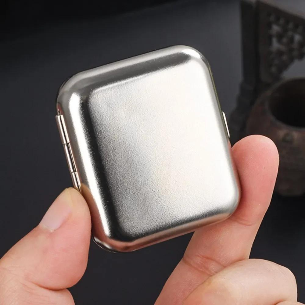 1PC Ashtray Outdoor Portable Pocket Ashtray Mini Metal Ashtray Portable Small Creative Car Smoking Accessories Ash Tray