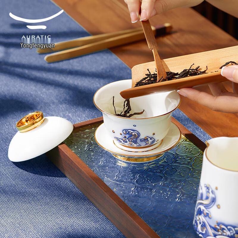 Yongfengyuan Pearl of the Sea Ceramic Tea Set