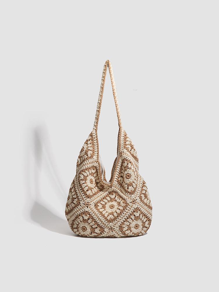 Stylish and simple summer vacation seaside beach bag hand-woven large-capacity straw bag small fresh shoulder tote bag