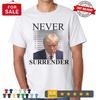 2025/Nunca se Renda! Camiseta Oficial de Mugshot de Donald Trump Camiseta Unissex