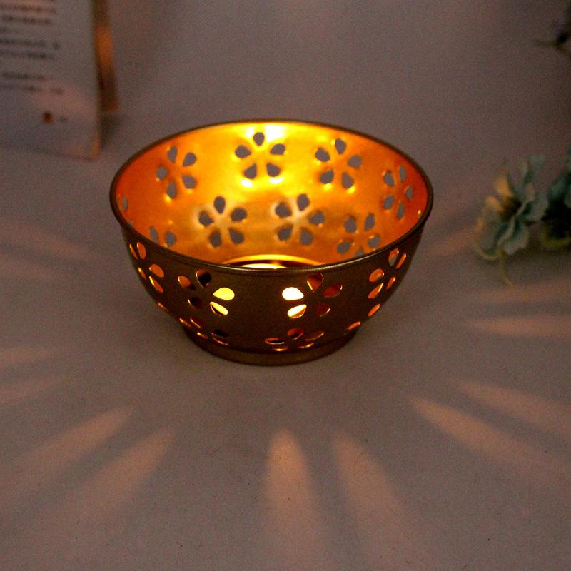 Iron Butterfly Decorative Candlestick Holder Art Tealight Candle Holder Golden Cup Candlestick for Home Table Decoration