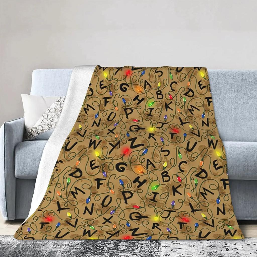 Cute Cartoon Prints Flannel Blanket Throw Blanket