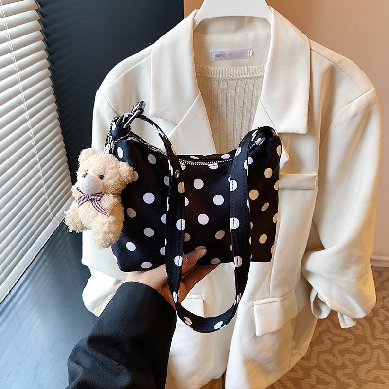 Niche Design Polka Dot Canvas Bag Women's 2025 New Summer Shoulder Bag Popular Super Fire Leisure Bucket Bag