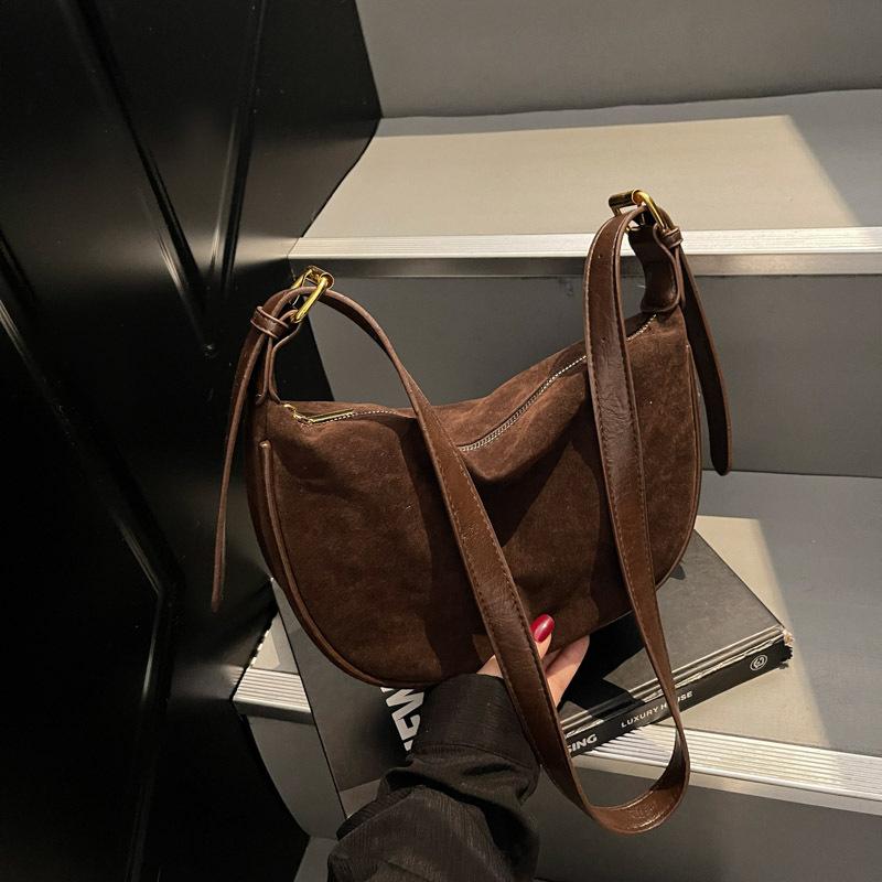 

2025 осень и зима новая сумка модная повседневная ретро большая вместимость сумка через плечо нишевая женская сумка-мессенджер тоут темно-коричневого