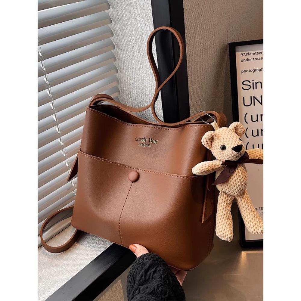 Large-capacity Commuter Underarm Bag Women's 2025 New Spring Retro Niche Shoulder Bag Versatile Fashion Bucket Bag