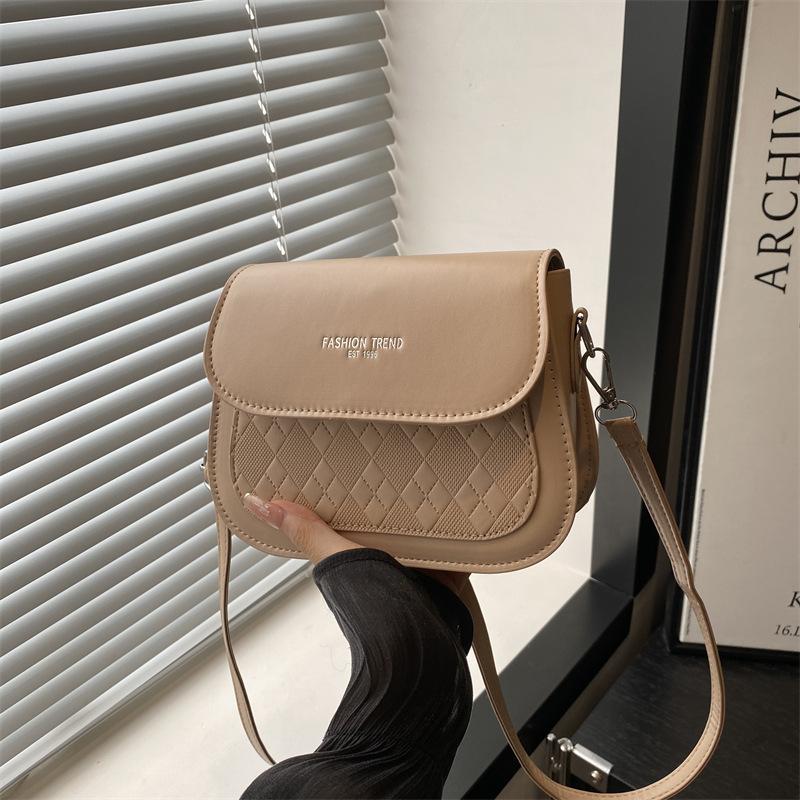 

Popular bags women s new trendy fashion autumn high-end sense versatile shoulder messenger bag хаки