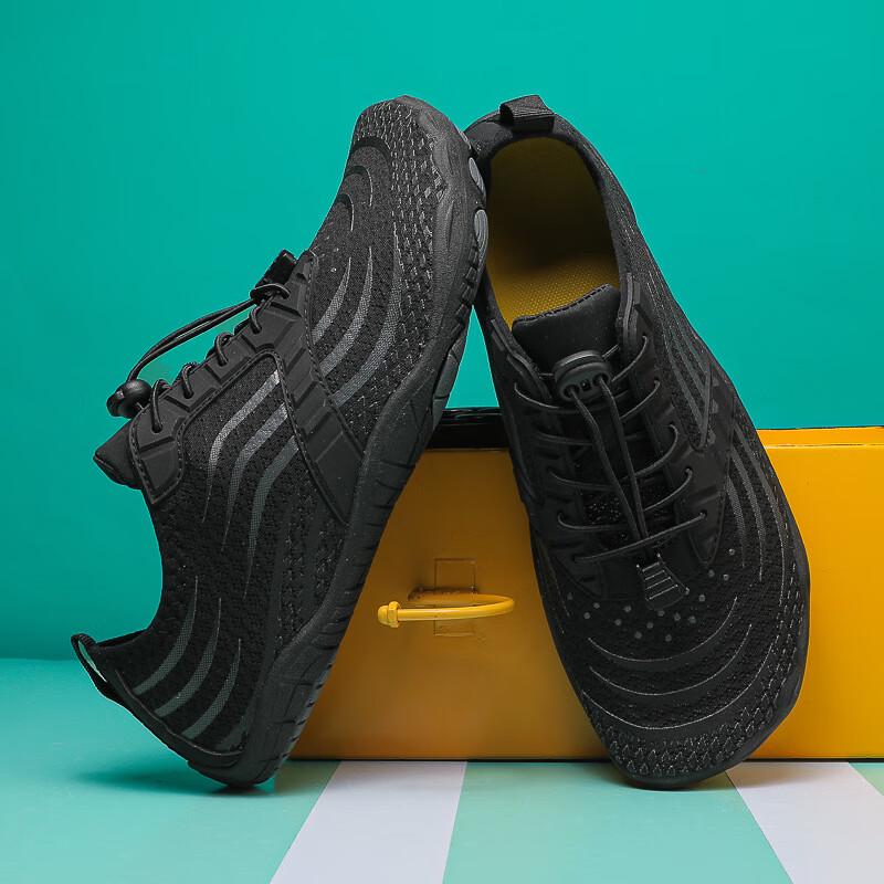 Unisex Indoor Fitness & Running Shoes D016 38