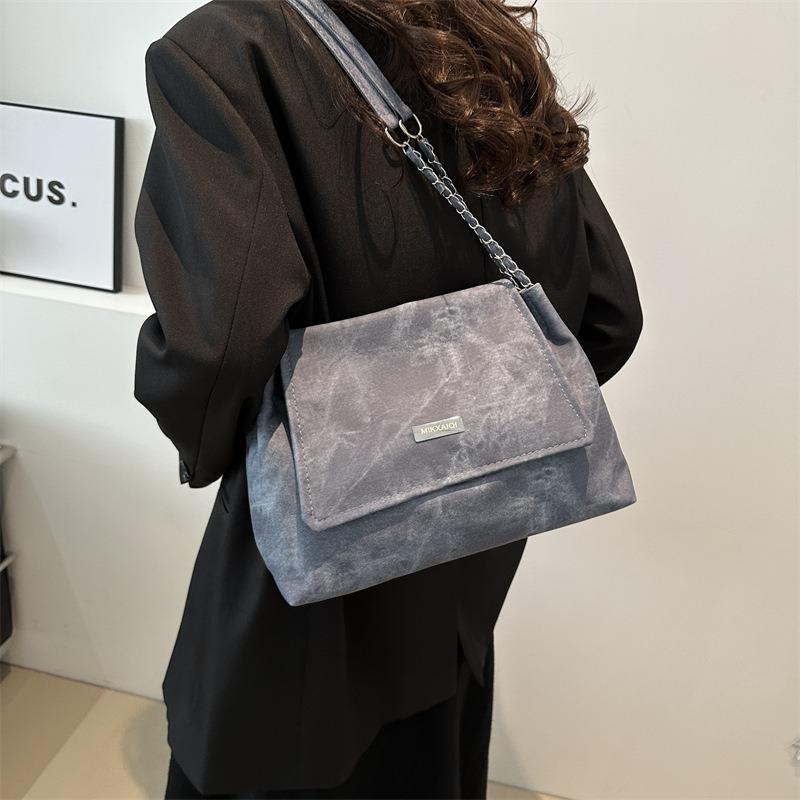 New Trendy Fashion Large-capacity Tote Bag Women's Winter Retro Shoulder Bag Simple Casual Commuter Bag
