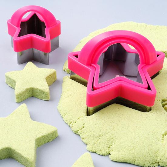 3Pcs Stainless Steel Cookie Cutter with Handles Heart Star Plum Blossom Circle Shapes DIY Baking Molds for Fondant Cookies Cake Decorating Tools