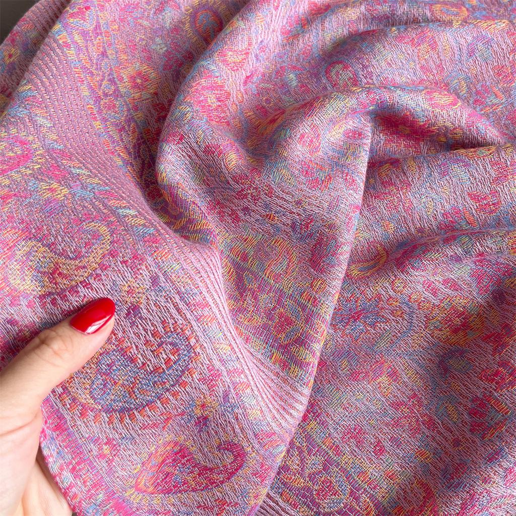 2025 Luxury Jacquard Scarf Women Pasley Print New Wraps Pashmina Travel Poncho Warm Blanket Winter Bufanda Shawl Female Stoles