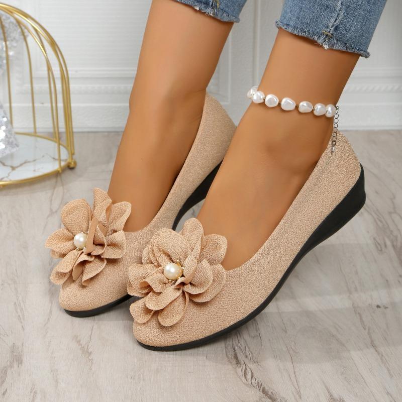 2025 New Women's Pointed Shoes Flower Suede Comfortable Casual Single Shoes