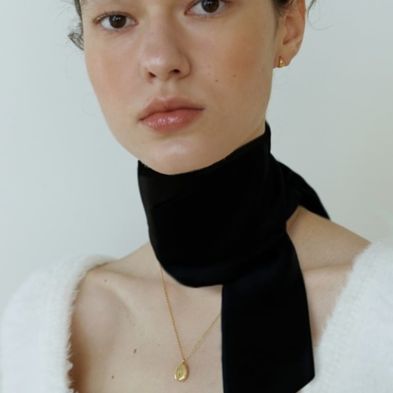 LOVE ME MONSTER Two-Way Long Silk Scarf_BK