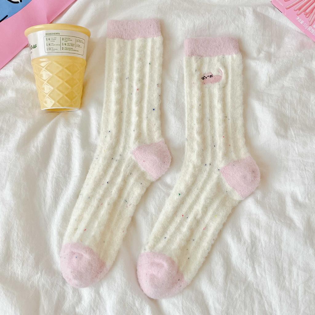Season Pink Plush Socks Love Embroidery Cat Australian Plush Socks Plush Thickened Warm Sleep Socks