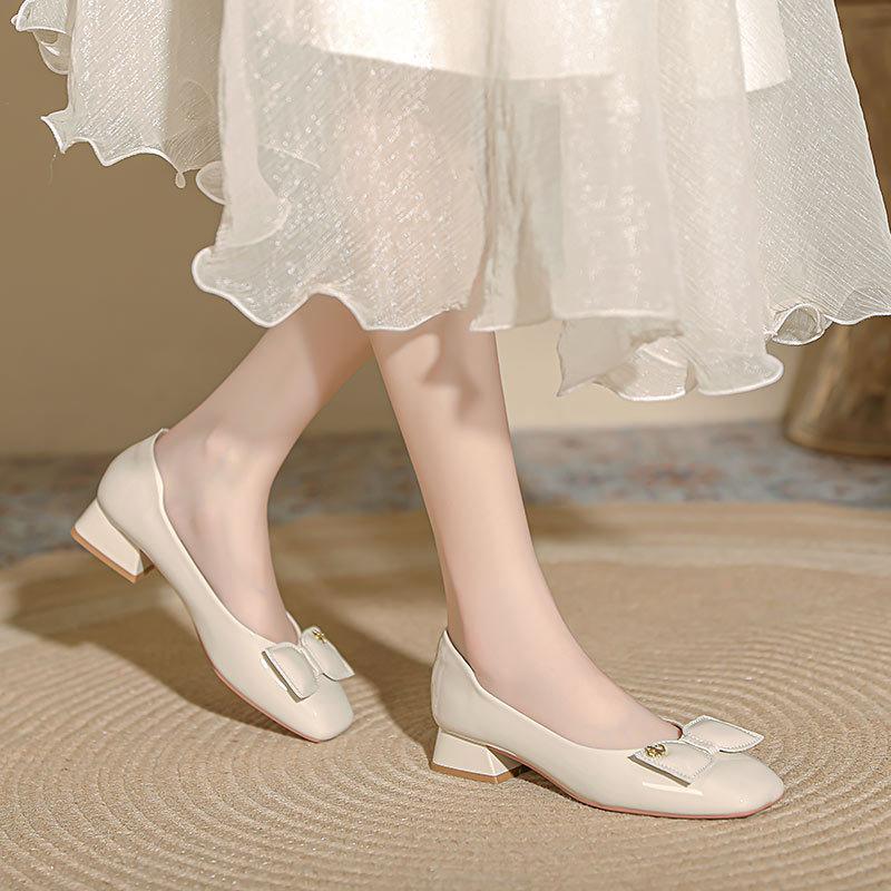 French low-heeled light-mouth single shoes 2025 new spring and autumn women's shoes bow red square head thick-heeled high heels