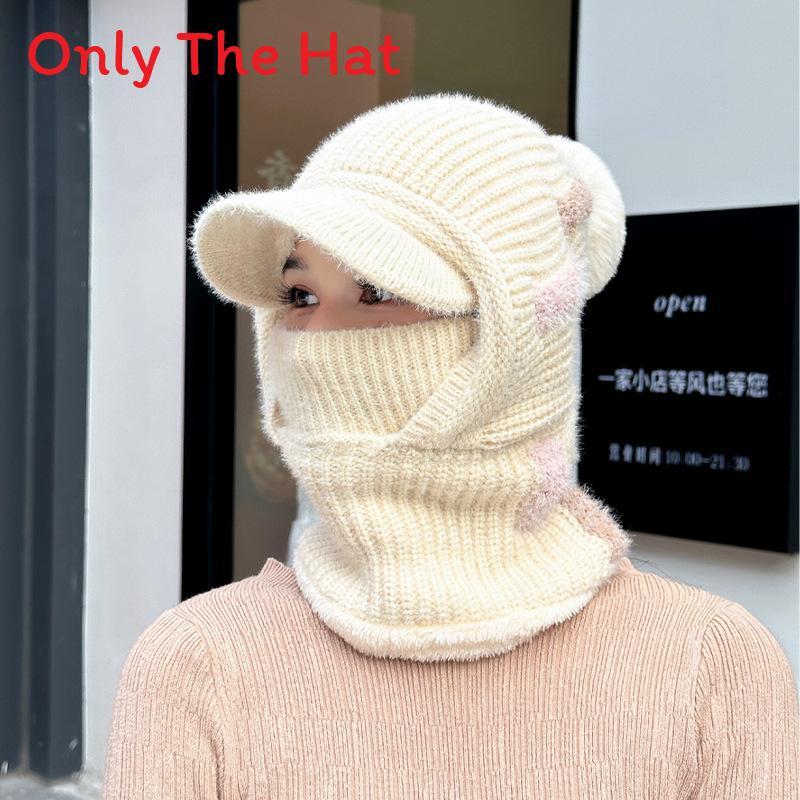 

Женская зимняя вязаная шапка со встроенной маской для лица и защитой ушей для улицы бежевый