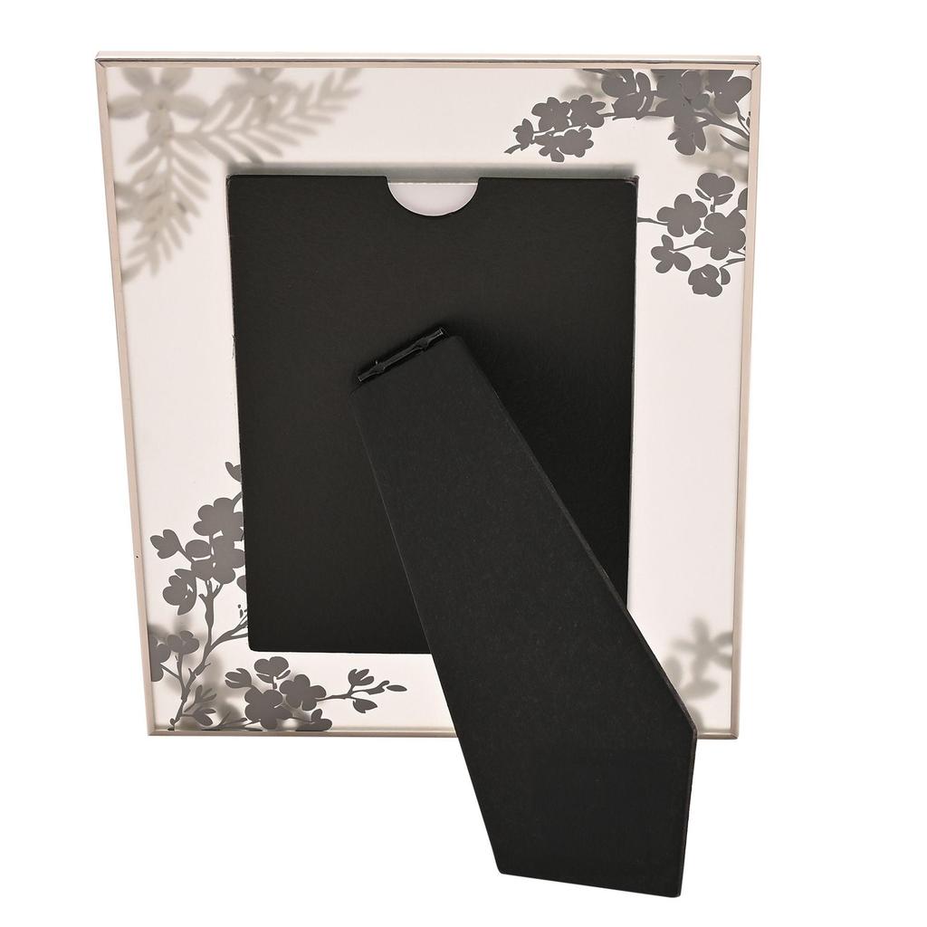 Sophia Classic Silver Daisy Photo Frame 4 x 6