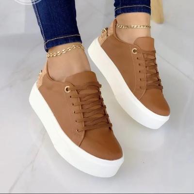 Moda Nuevo Mujer Cuero PU Impermeable Moda Punta Redonda Zapatillas Casual Cordones Femenino Plataforma Vulcanizadas Zapatos Zapatillas De Mujer