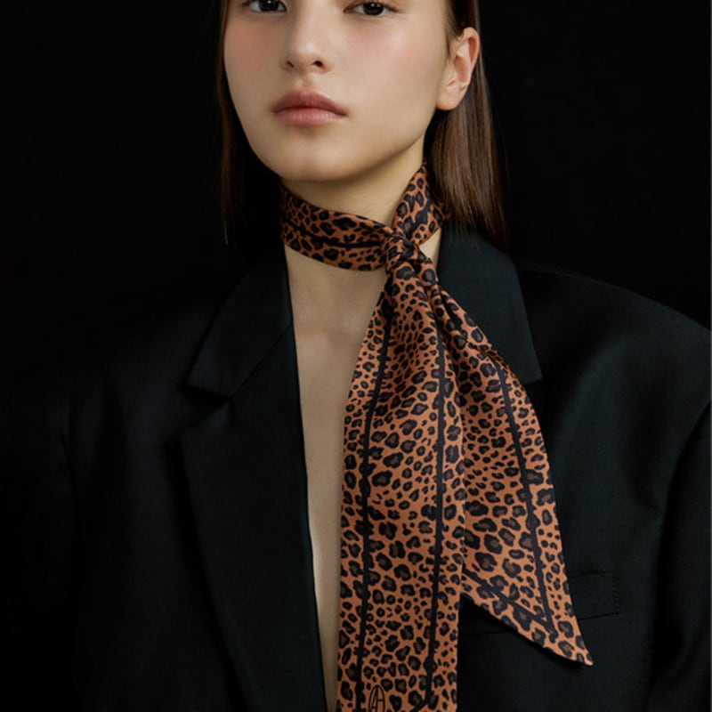 

AVVINA PELLE Long Twilly Silk Scarf - Leopard Camel Leopard Camel