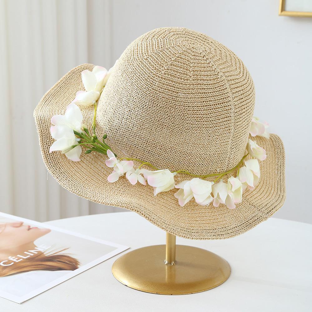 Stylish Wide Brimmed Hat with Flower Comfortable Artistic Weaving Straw Hat for Daily Use Or Special Event