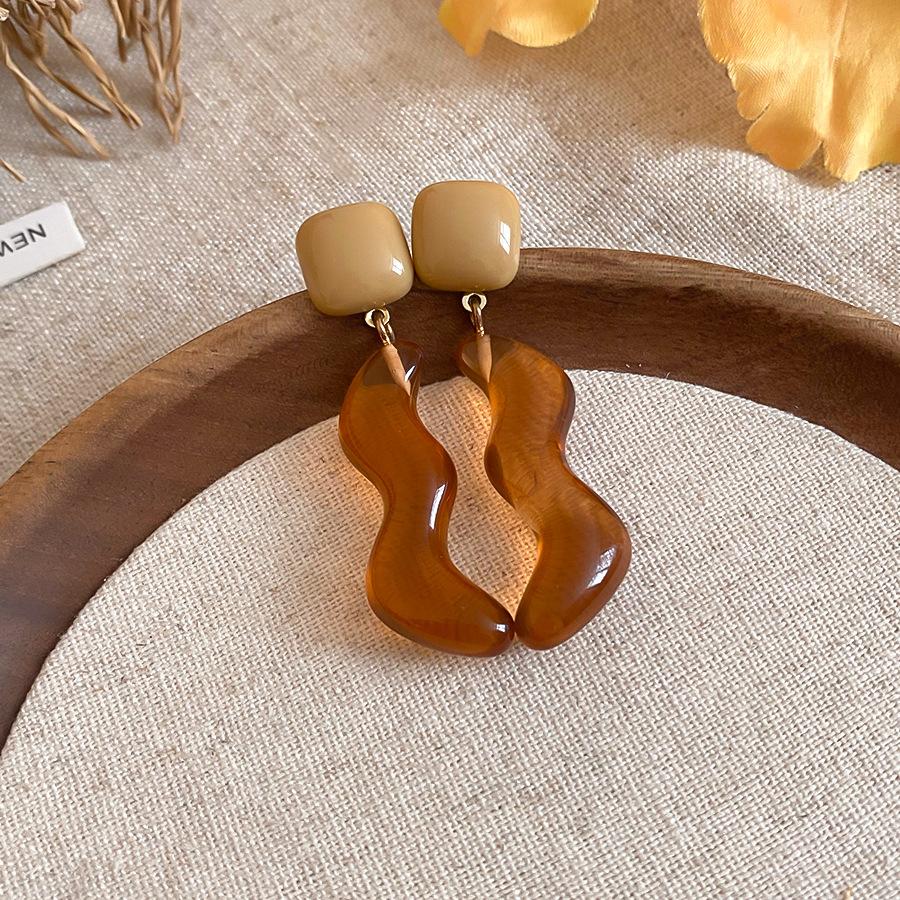 Vintage Color Block Resin Drop Earrings Women Irregular Wavy Dangle Earrings Fresh Cute Sweet Daily Wear Holiday Jewelry Gifts