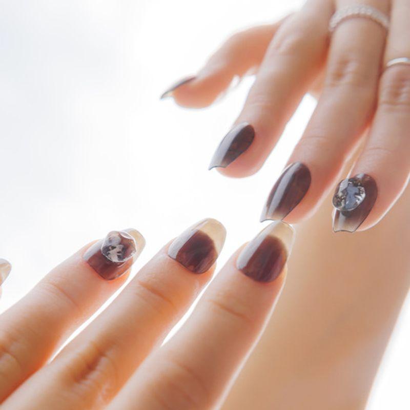 

Многоразовые накладные ногти Камень Лед (Гроб)