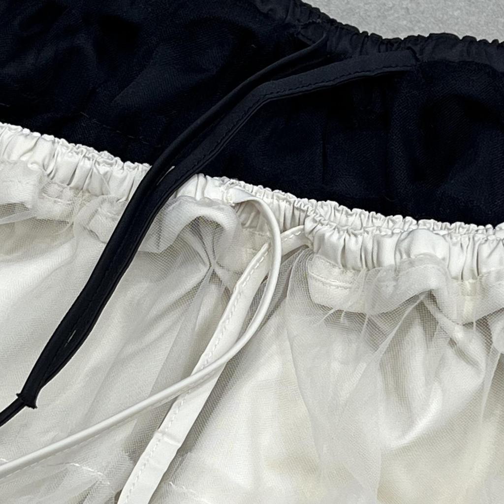 Korean MORE THAN YESTERD*Y Winter 25 Mesh Cake Lace Skirt