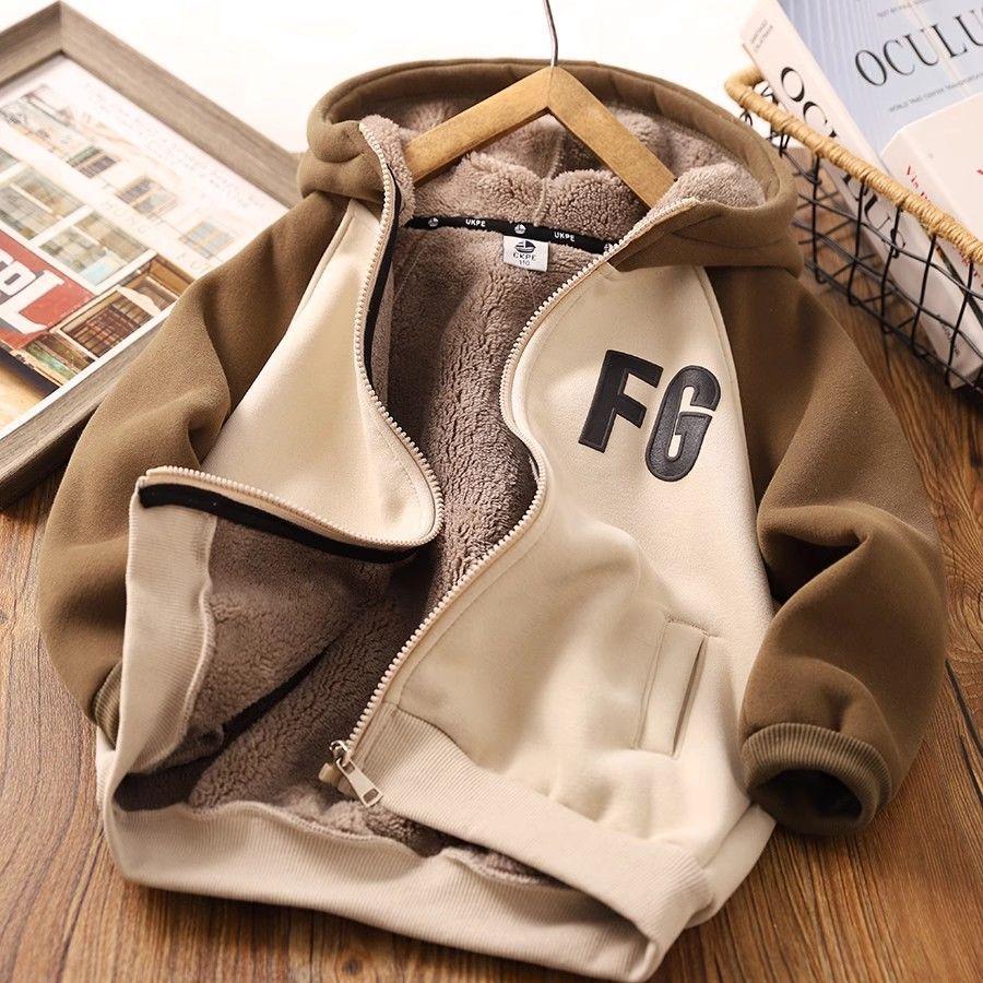 Color Matching One-piece Fleece Hooded Sweater Cardigan Jacket 110 2179₽