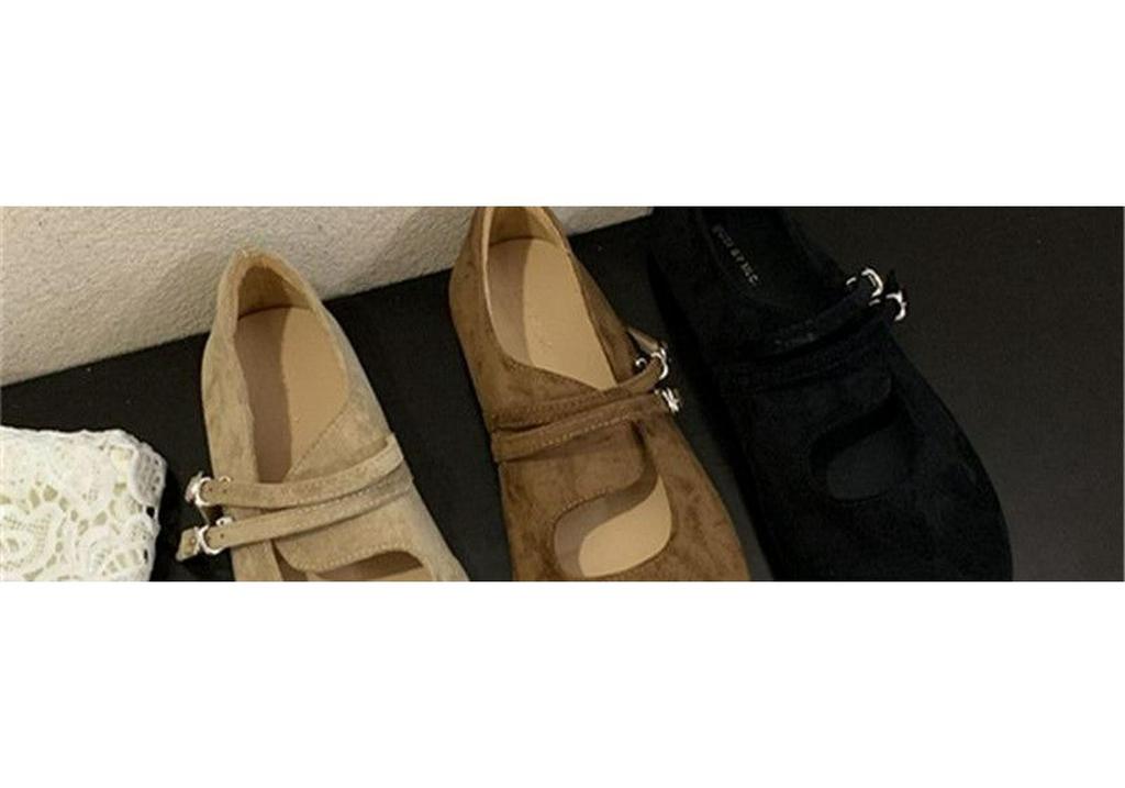Women's 2026 Retro Ballet Mary Jane Loafers - French Flat Shallow Mouth Shoes for Autumn