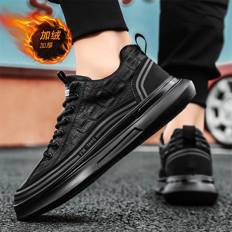 Men's Shoes Winter New Trend Leather Soft Sole Platform Running Shoes Men's Comfortable Fleece Thicker Casual Shoes