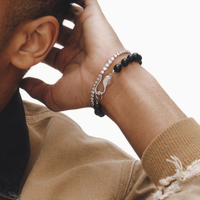 

NUMBERING #7930 Black_Medium