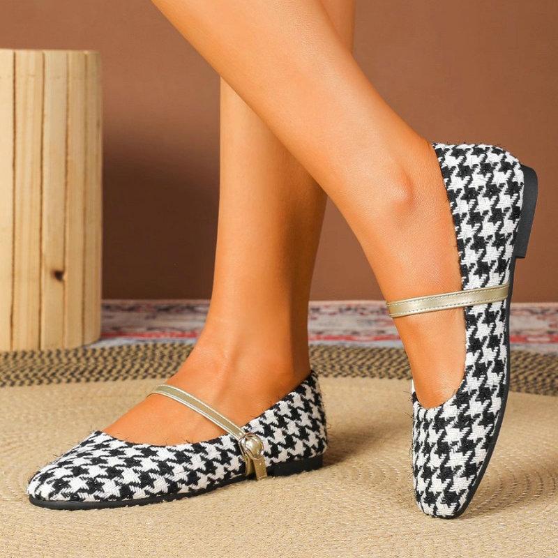 Fashion Flat Shoes for Women 2025 Spring and Autumn Mary Jane Women French Flat Shallow Ladies Shoes Plus Size Women's Shoes 42 43 44