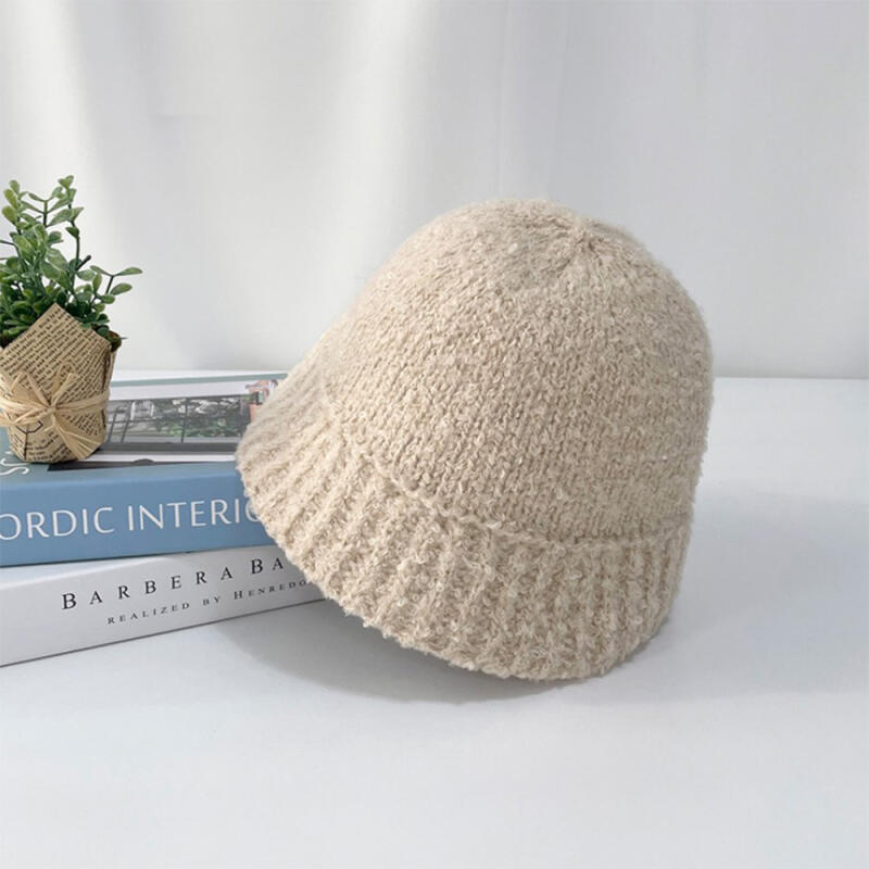 

Demi Airport Look Winter Plain Women s Hat Black Jinbeiji