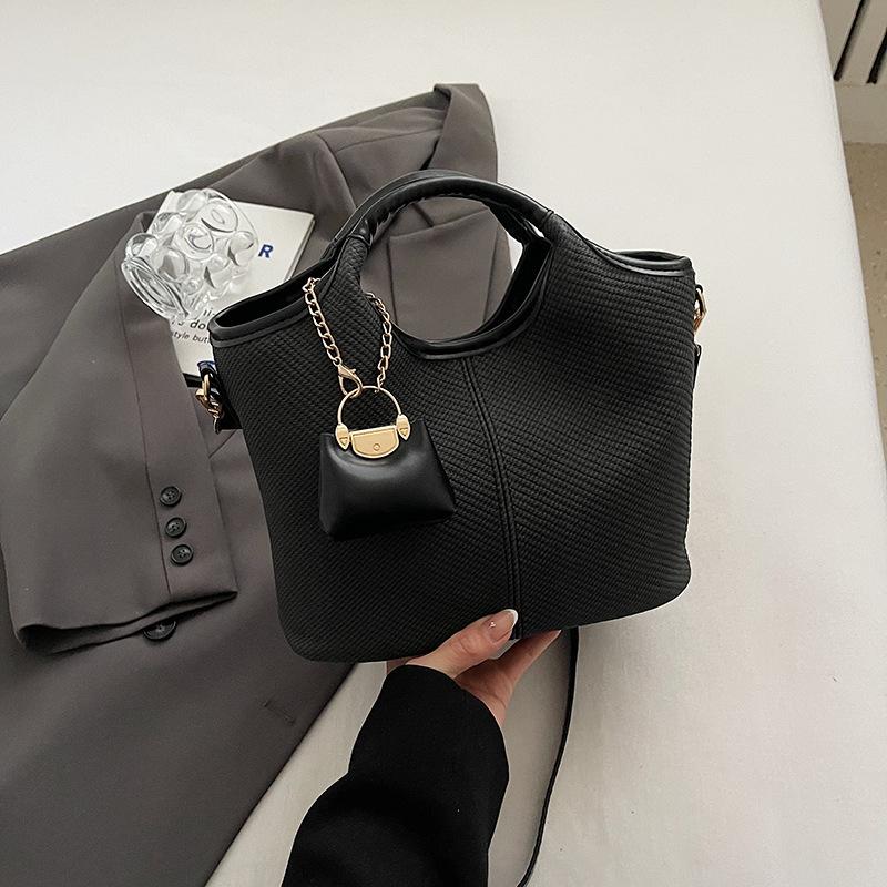 Bag Women's New Versatile Messenger Bag Portable Leisure Bag