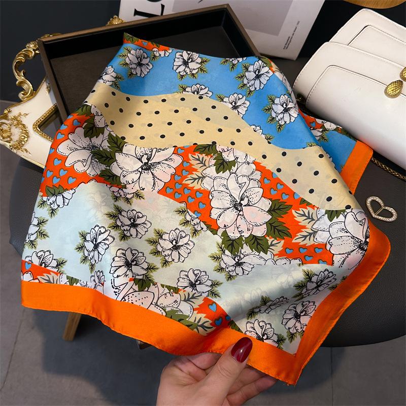 Fashion Versatile Small Square Scarf Simulation Silk Scarf Headscarf Women'S Spring Summer Scarf Printed Neck Protection Scarf Professional Scarf