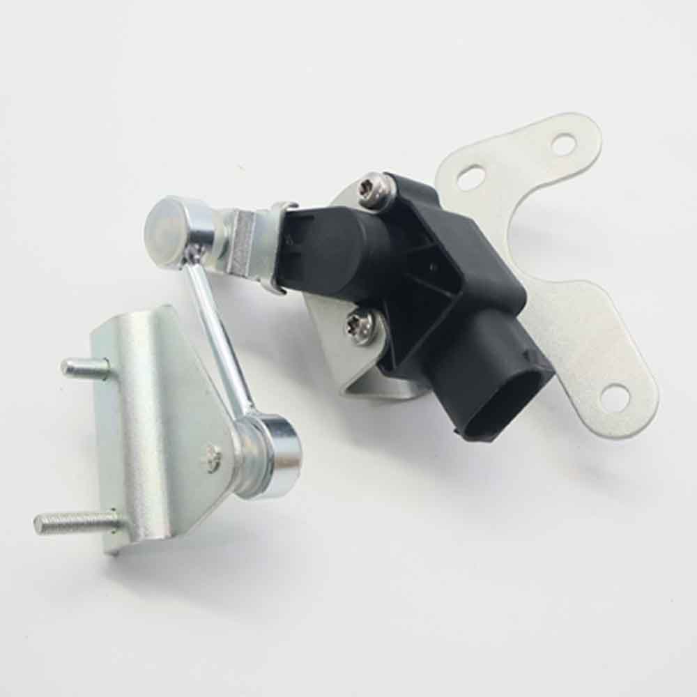 Mercedes GLK CLS Klasse Fahrhöhe Niveausensor Rechts A2075400817