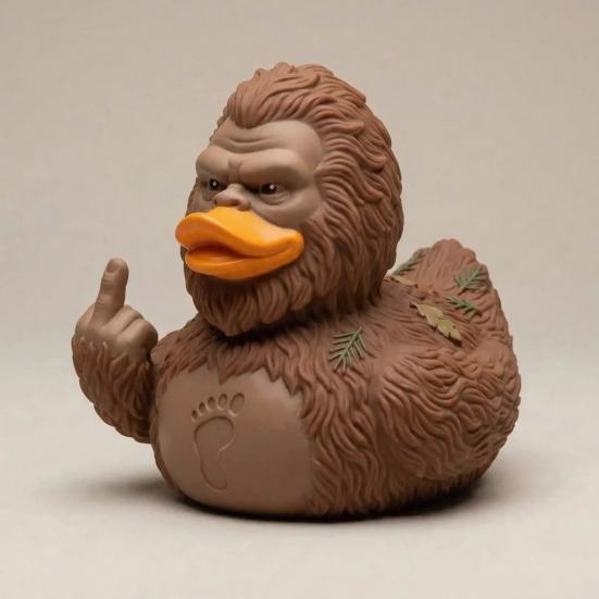 Figurka Big Foot kachny Sasquatch kachní soška pro palubní desku auta stůl sběratelský vtipné kachní dárky pro kamaráda kolegy