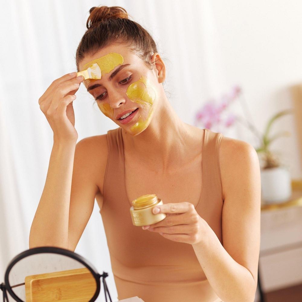 Masque de boue minérale Ahava à l'or 24 carats 50 ml