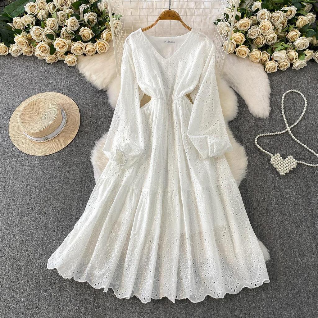 French Pink V-Neck Embroidered Ruffle Dress: Women's Autumn/Winter Waist-Cinching Long Dress
