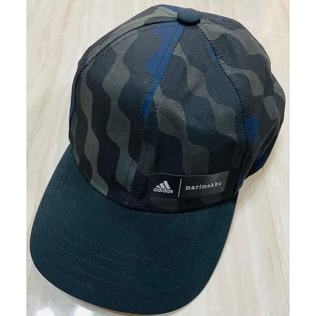Used adidas marimekko cap