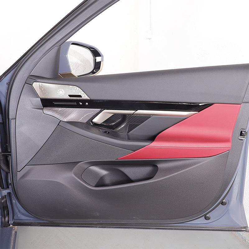 För BMW 5-serie G60 2024 ABS Kolfiber Innerdörrhandtag Skålskydd Dekorationslist Interiörtillbehör
