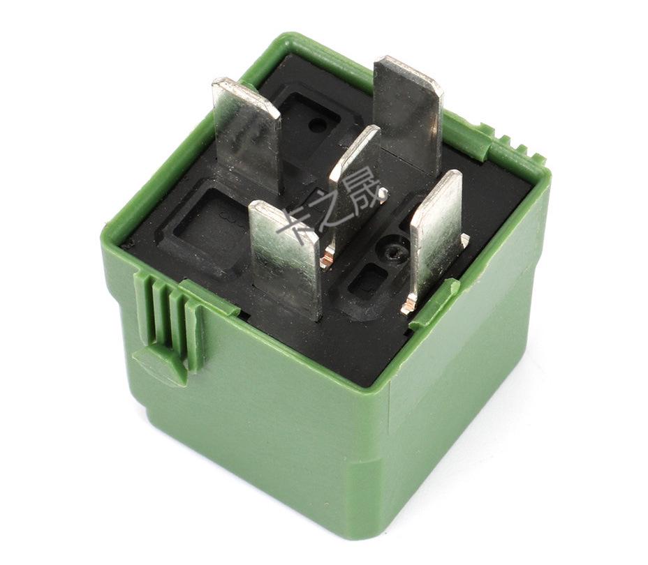 Compatible Relay for Mercedes-Benz C-Class Air Pump (Part Numbers: 0009828523, 0025427619)