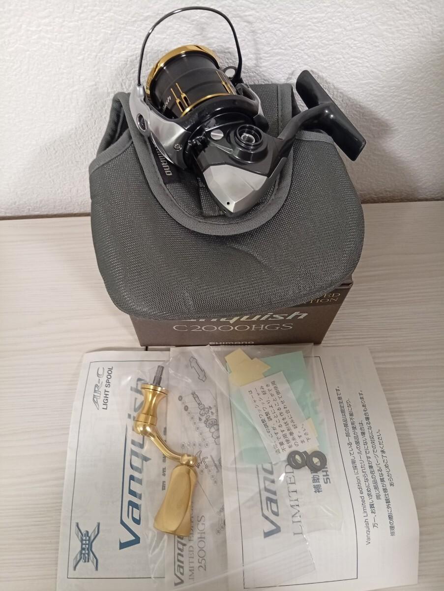 [USED]SHIMANO 13 Vanquish C2000HGS Spinning Reel Excellent Condition Smooth Operation